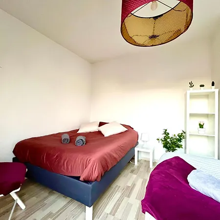 Bngo I Immense Rooftop I 2 Chambres, 4 Places Parkings, 2 Immenses Terrasses, 8 Personnes Apartment Lyon