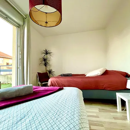 Bngo I Immense Rooftop I 2 Chambres, 4 Places Parkings, 2 Immenses Terrasses, 8 Personnes Apartment Lyon