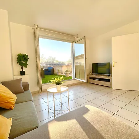 Bngo I Immense Rooftop I 2 Chambres, 4 Places Parkings, 2 Immenses Terrasses, 8 Personnes Apartmán *