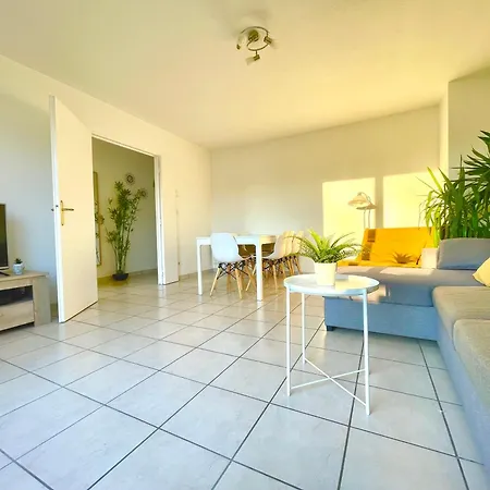Bngo I Immense Rooftop I 2 Chambres, 4 Places Parkings, 2 Immenses Terrasses, 8 Personnes Apartmán Lyon
