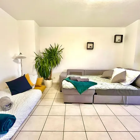 Bngo I Immense Rooftop I 2 Chambres, 4 Places Parkings, 2 Immenses Terrasses, 8 Personnes Apartmán Lyon